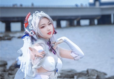 【麻豆官媒官方网站】禁忌情话集：揭秘夜幕下明星低语中的秘密情感，令人浮想联翩